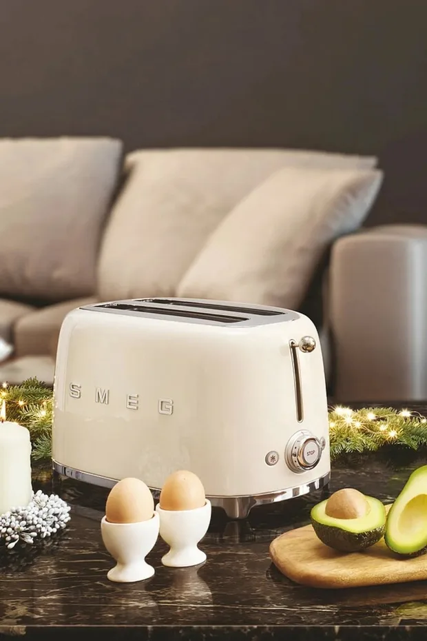 Smeg TSF02CREU